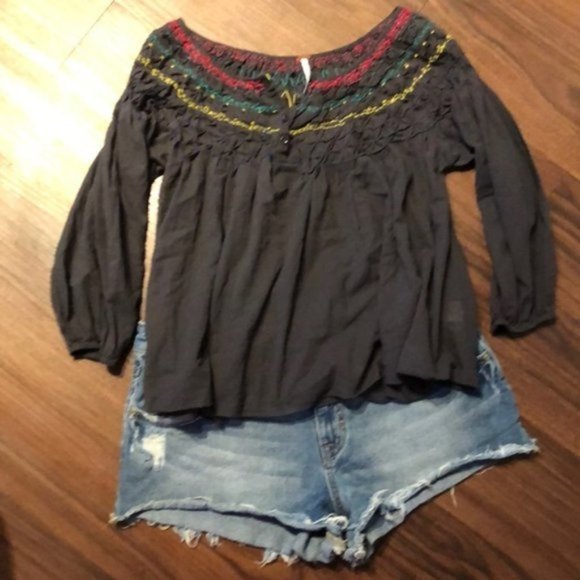 Free People Smocked Blouse Navy Combo NWOT - Picture 3 of 6